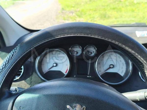 Peugeot 408 2012, фото 6