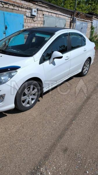 Peugeot 408 2012, фото 2