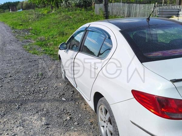Peugeot 408 2012, фото 3