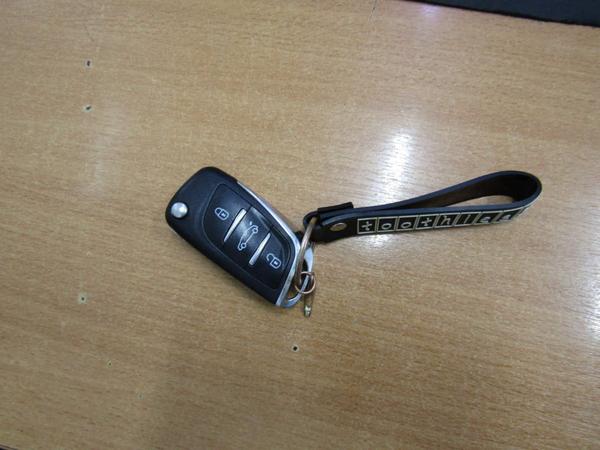 Peugeot 408 2012, фото 41