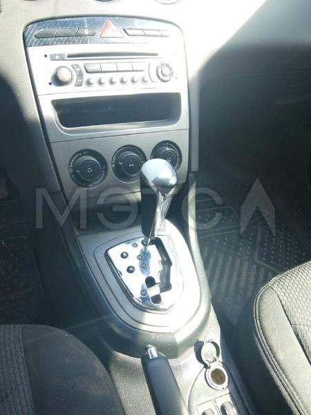 Peugeot 408 2013, фото 6