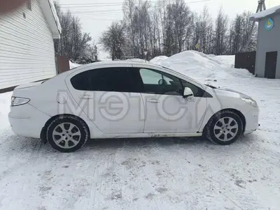 Peugeot 408