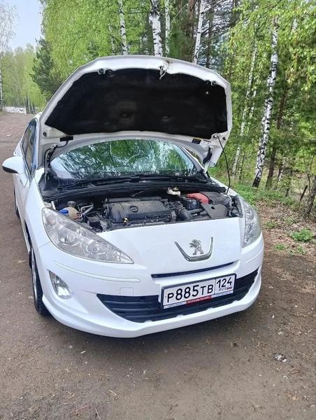 Peugeot 408 2014, фото 3