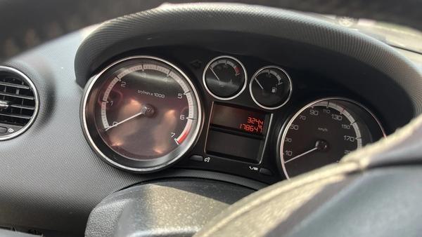 Peugeot 408 2014, фото 4