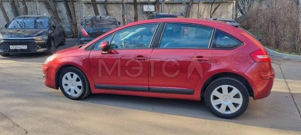 Citroen C4 2010, фото 2