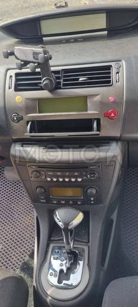 Citroen C4 2010, фото 10
