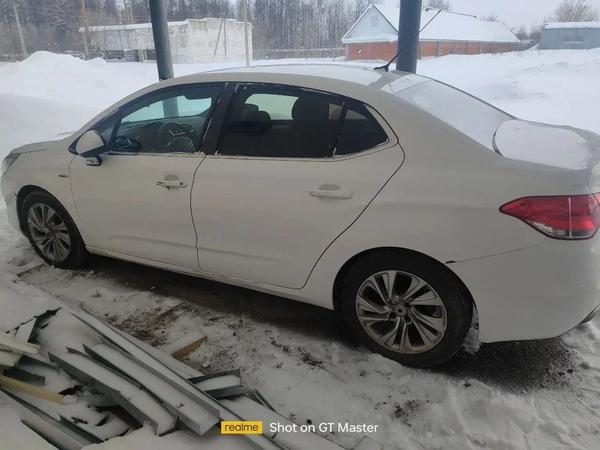 Citroen C4 2014, фото 3
