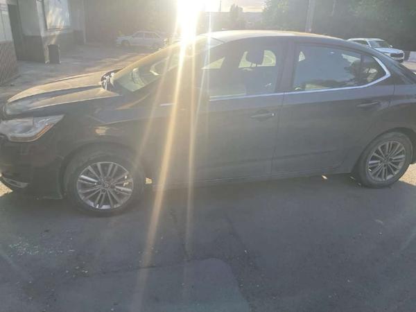 Citroen C4 2016, фото 5