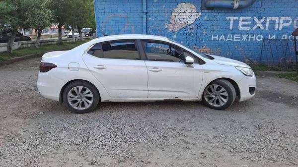 Citroen C4 2013, фото 3