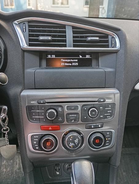Citroen C4 2017, фото 10