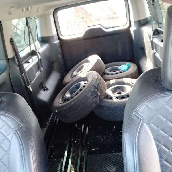 Peugeot Traveller 2021, фото 2
