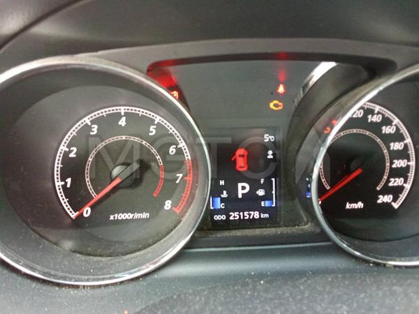 Citroen C-Crosser 2011, фото 10
