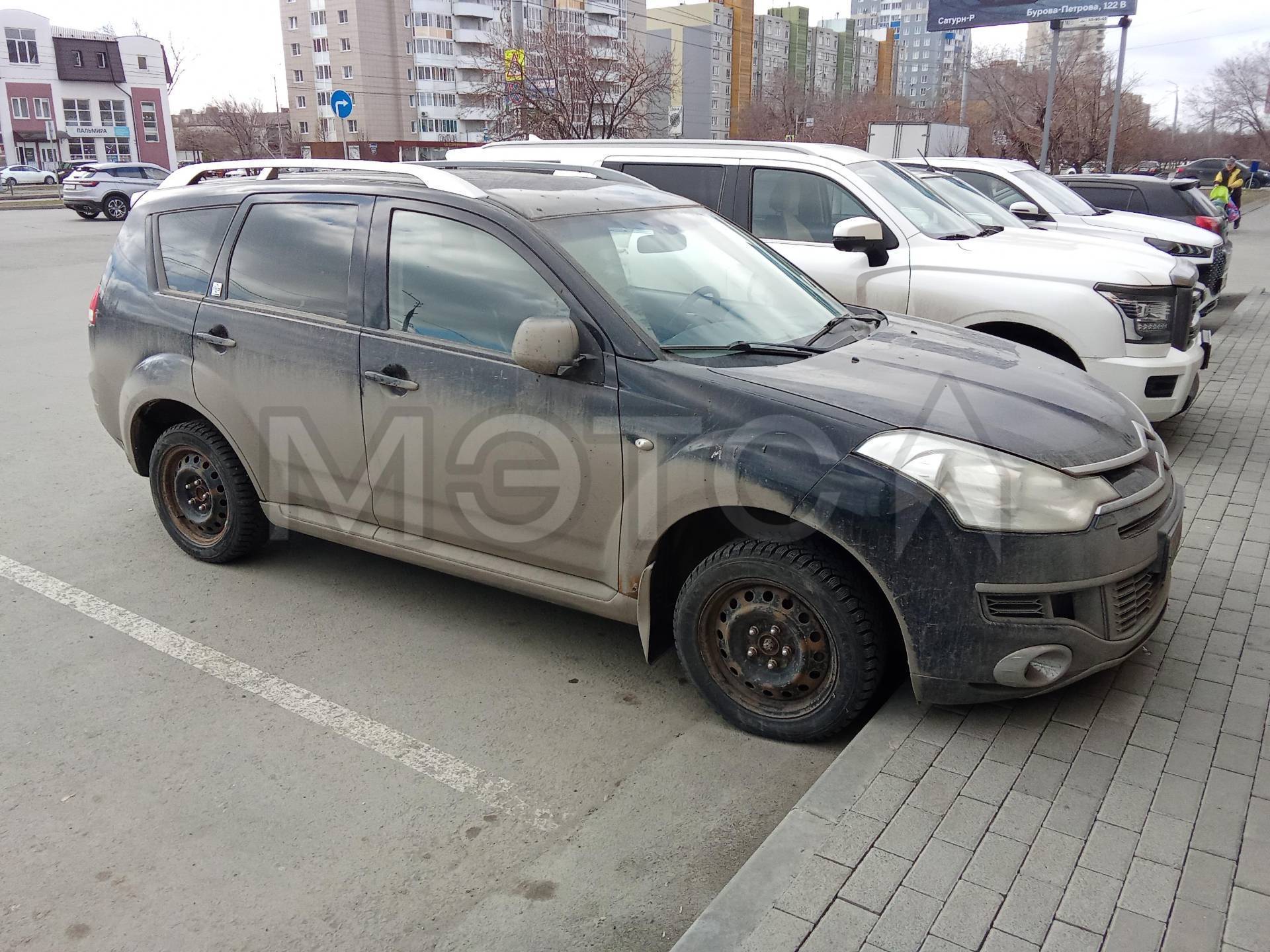 Citroen C-Crosser