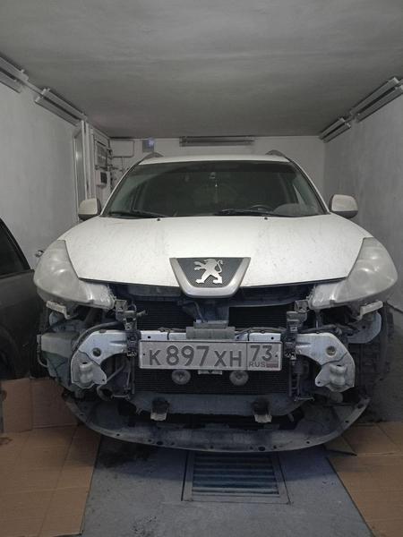 Peugeot 4007 2011, фото 3