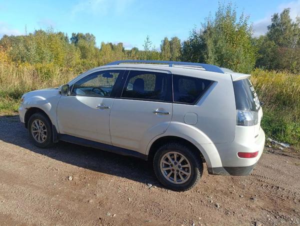 Mitsubishi Outlander 2010, фото 9