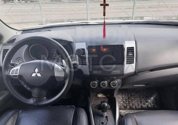 Mitsubishi Outlander 2011, фото 7