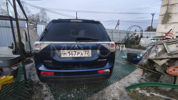 Mitsubishi Outlander 2013, фото 4