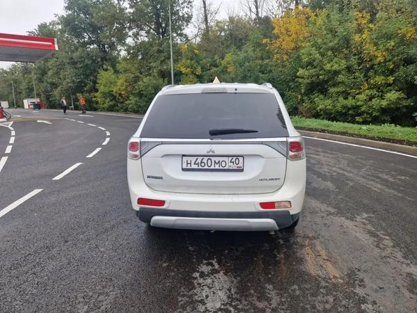 Mitsubishi Outlander 2014, фото 2