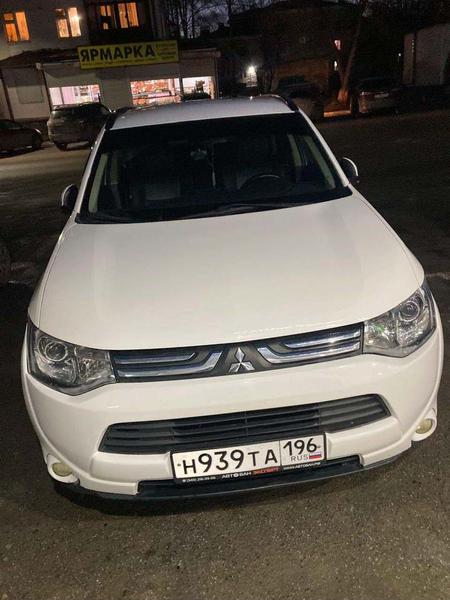 Mitsubishi Outlander 2013, фото 7