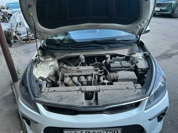 Kia Rio 2018, фото 11