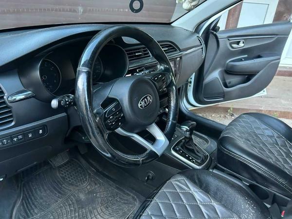Kia Rio 2018, фото 13