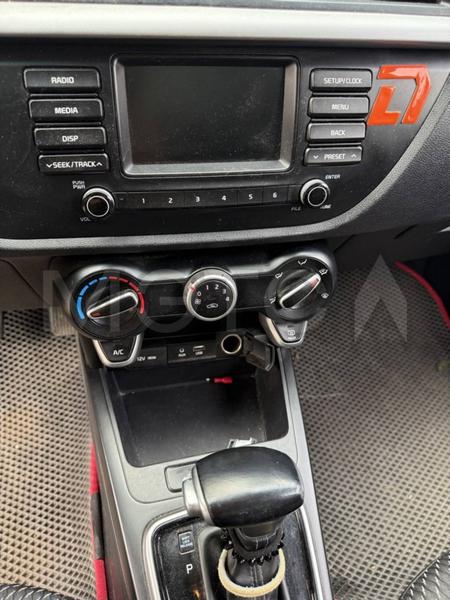 Kia Rio 2018, фото 26