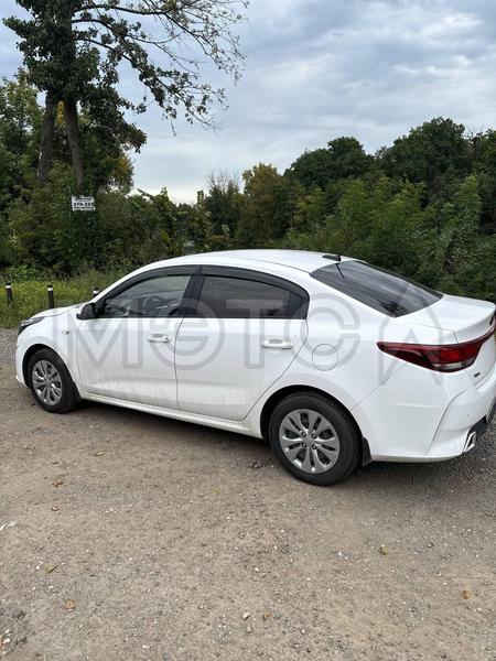 Kia Rio 2021, фото 2