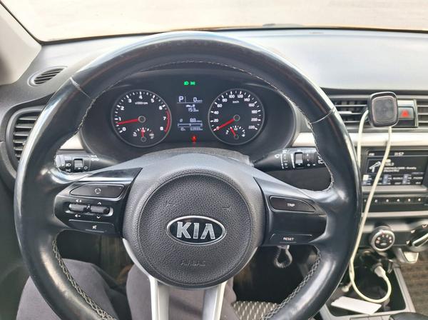 Kia Rio 2018, фото 16