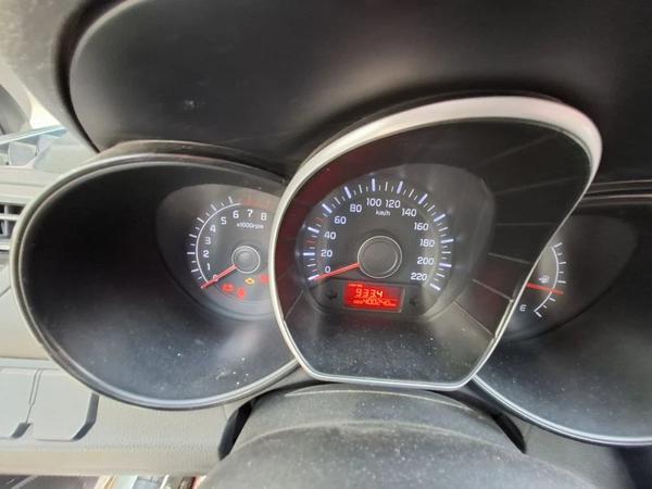 KIA Rio 2012, фото 8