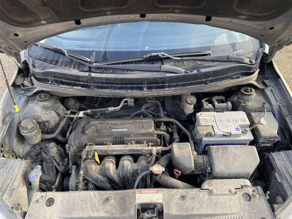 Kia Rio 2012, фото 9