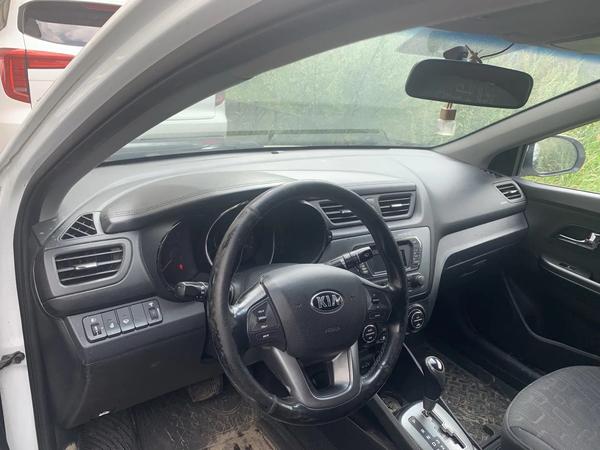 Kia Rio 2014, фото 9