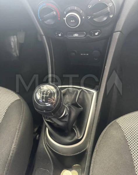 Hyundai Solaris 2012, фото 11