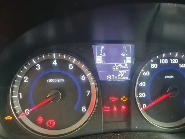 Hyundai Solaris 2016, фото 10