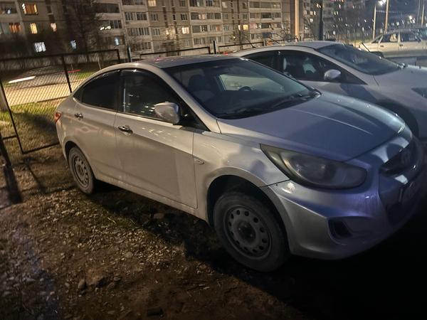 Hyundai Solaris 2011, фото 2
