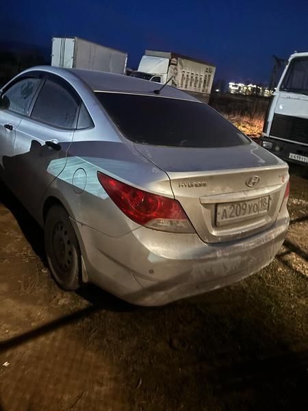 Hyundai Solaris 2011, фото 3