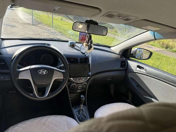 Hyundai Solaris 2011, фото 5