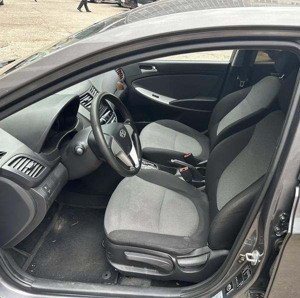 Hyundai Solaris 2012, фото 2
