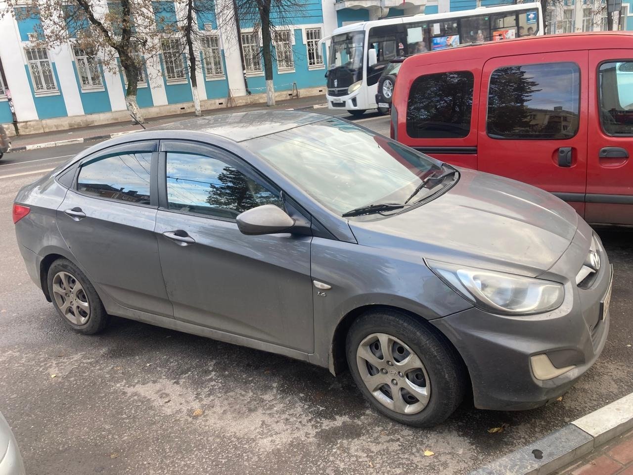 Hyundai Solaris