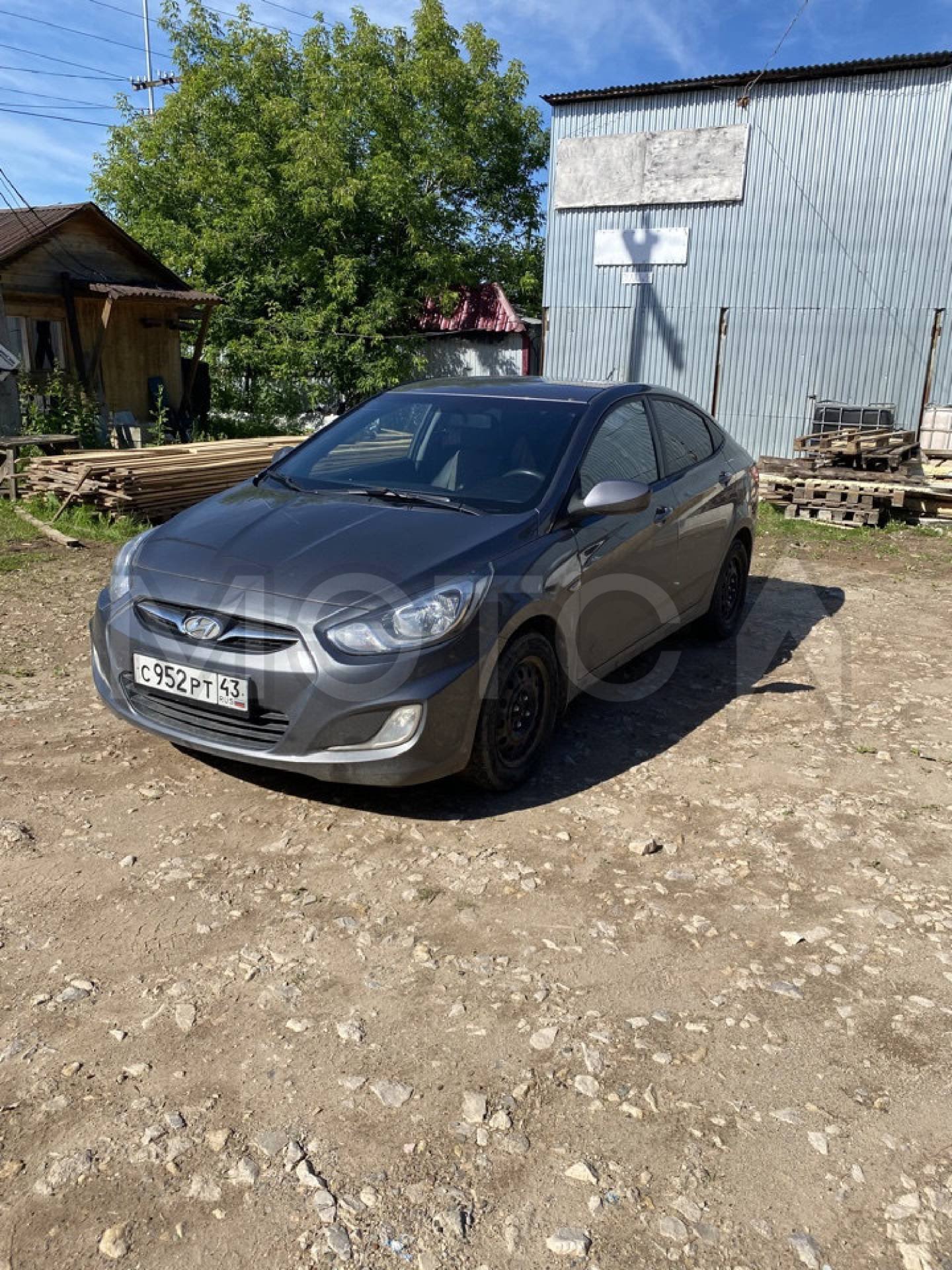 Hyundai Solaris