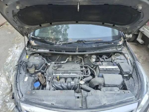 Hyundai Solaris 2015, фото 16