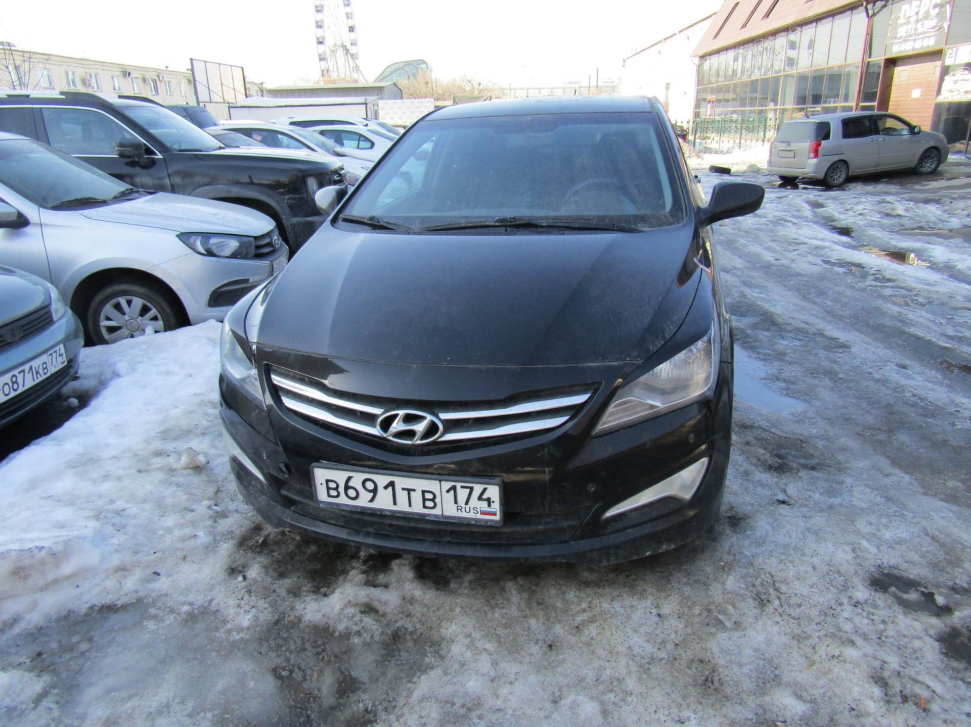 Hyundai Не указана