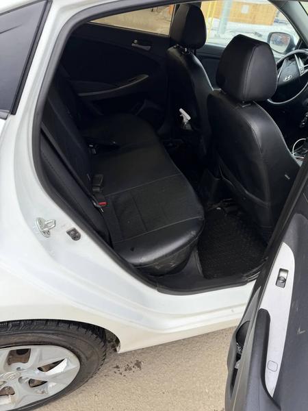 Hyundai Solaris 2012, фото 4