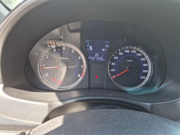 Hyundai Solaris 2012, фото 27
