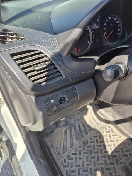 Hyundai Solaris 2012, фото 15