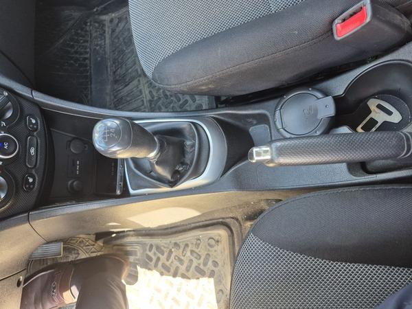 Hyundai Solaris 2012, фото 28