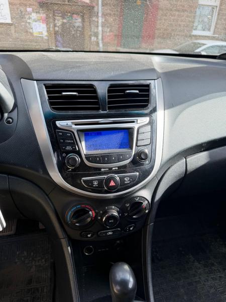 Hyundai Solaris 2012, фото 8