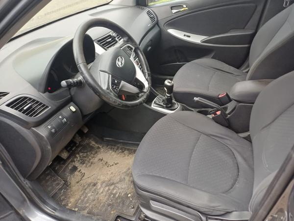 Hyundai Solaris 2012, фото 7