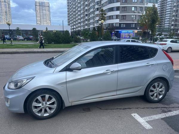 Hyundai Solaris 2012, фото 2