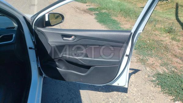 Hyundai Solaris 2018, фото 12