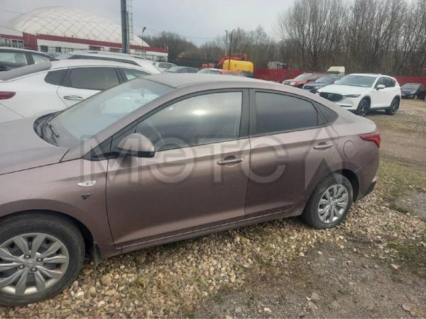Hyundai Solaris 2021, фото 2